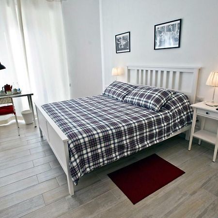 Fellini Bed and Breakfast Ρώμη Εξωτερικό φωτογραφία